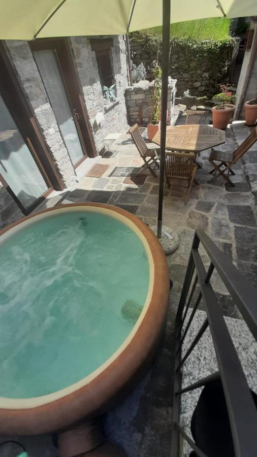 Locanda Del Sasso Rooms 크로도 외부 사진